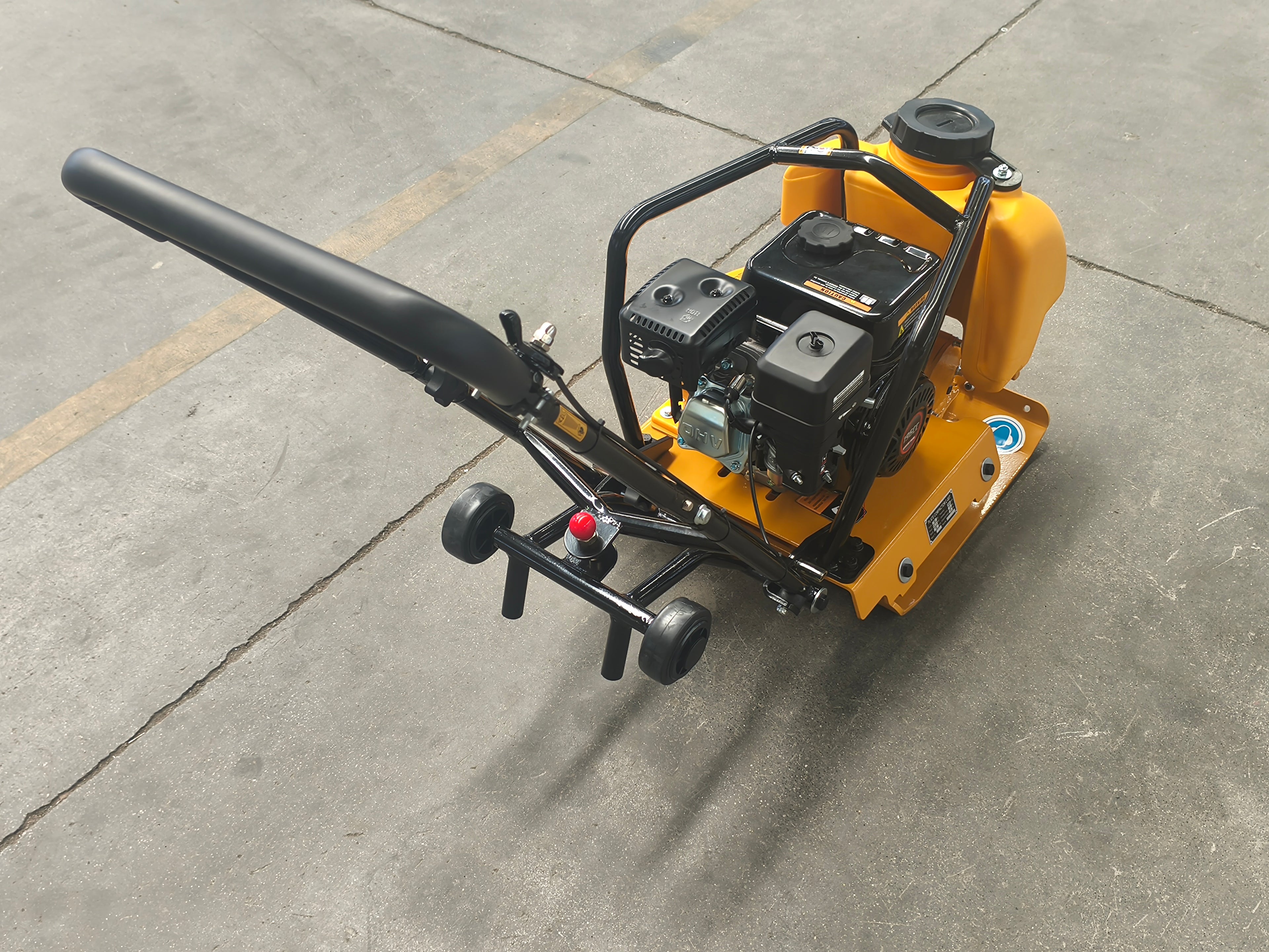 C80 Wacker Plate Compactor with Wheels & Water Tank